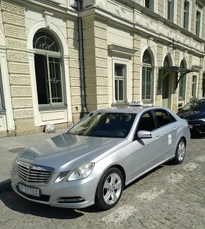 Taxi Przemyśl-Heniek